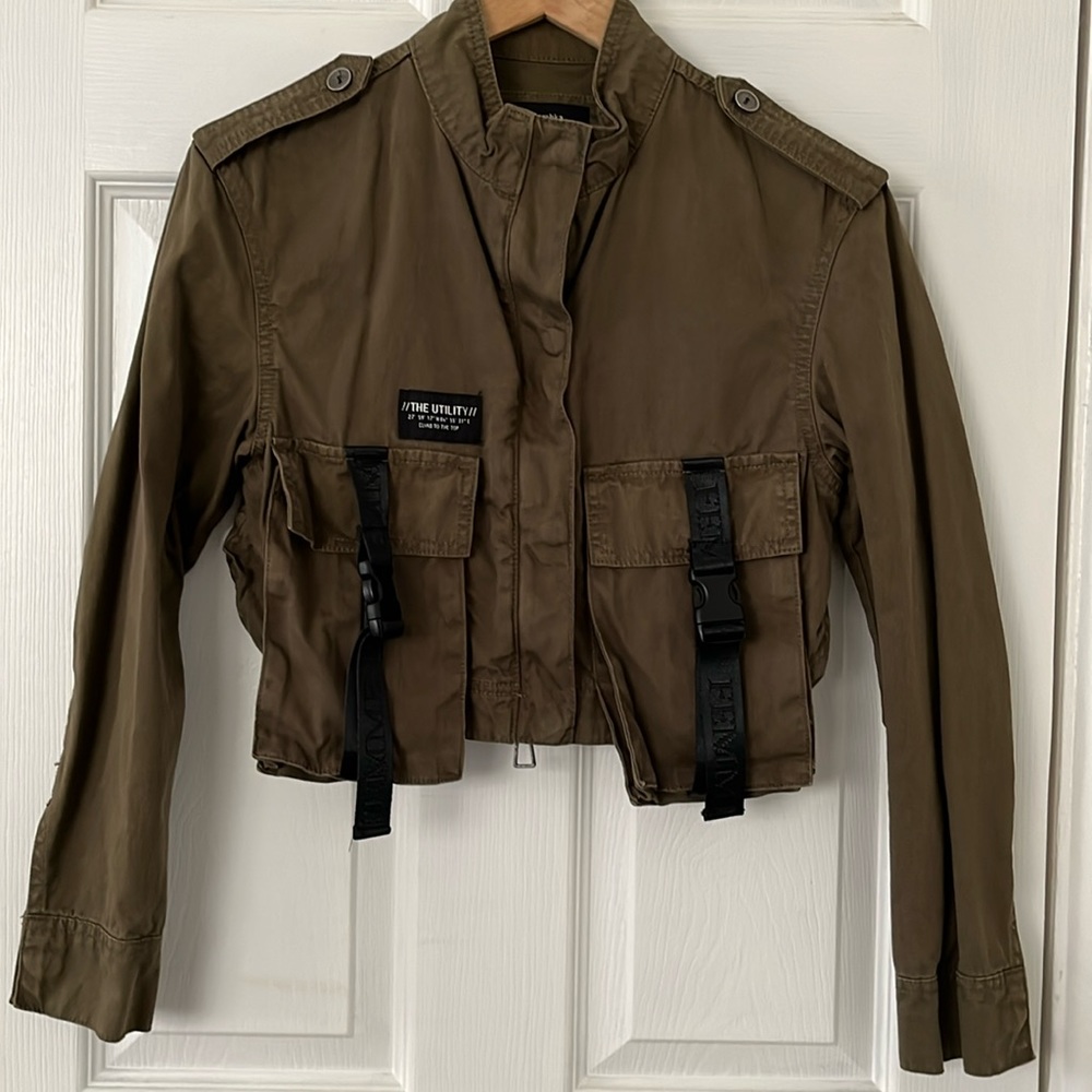 Bershka Cropped Utility Jacket